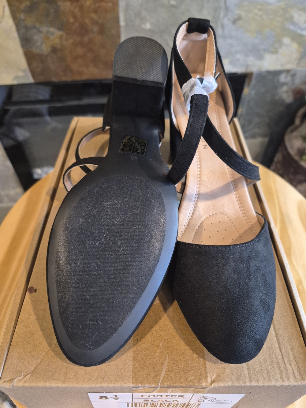 Journee Collection Foster Women's Black Suede Block Heel Pumps - Picture 8 of 8
